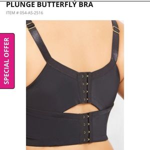 Ashley Stewart Underwire Bra... size44D